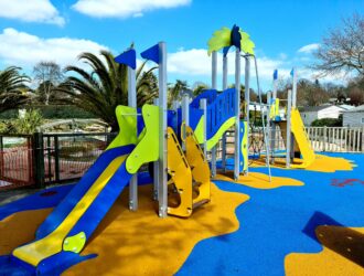 Kks 1178 Hpl Poteaux Alu 2 Camping Les Saules La ForÊt Fouesnant 29