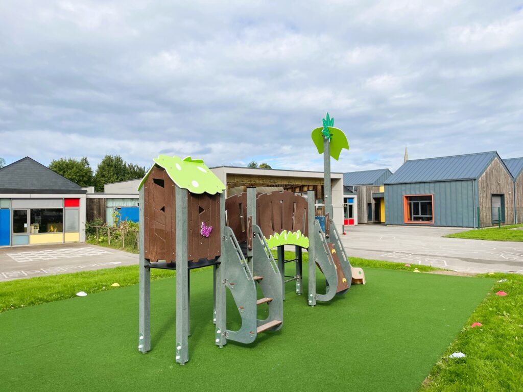 Krs006 Petitpois Structure Jeux Cordage Toboggan Cabane Escalade Saffre 44 Pr R Photo (4)