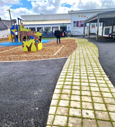 Végétalisation Cour école Ste Therese Guilers56 (1)