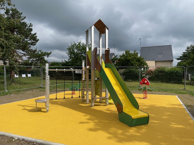 2 Kks1215 Charmille Bouchemaine 49