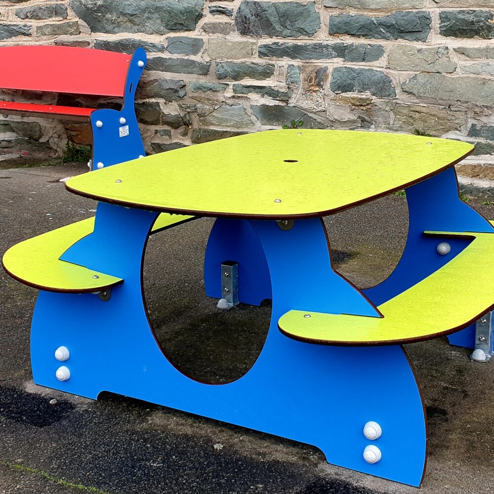 Acl Table Collation Mobilier école Goûter Devoir Cour Récréation Couleur Durable Solide Tredarzec Hpl .jpg