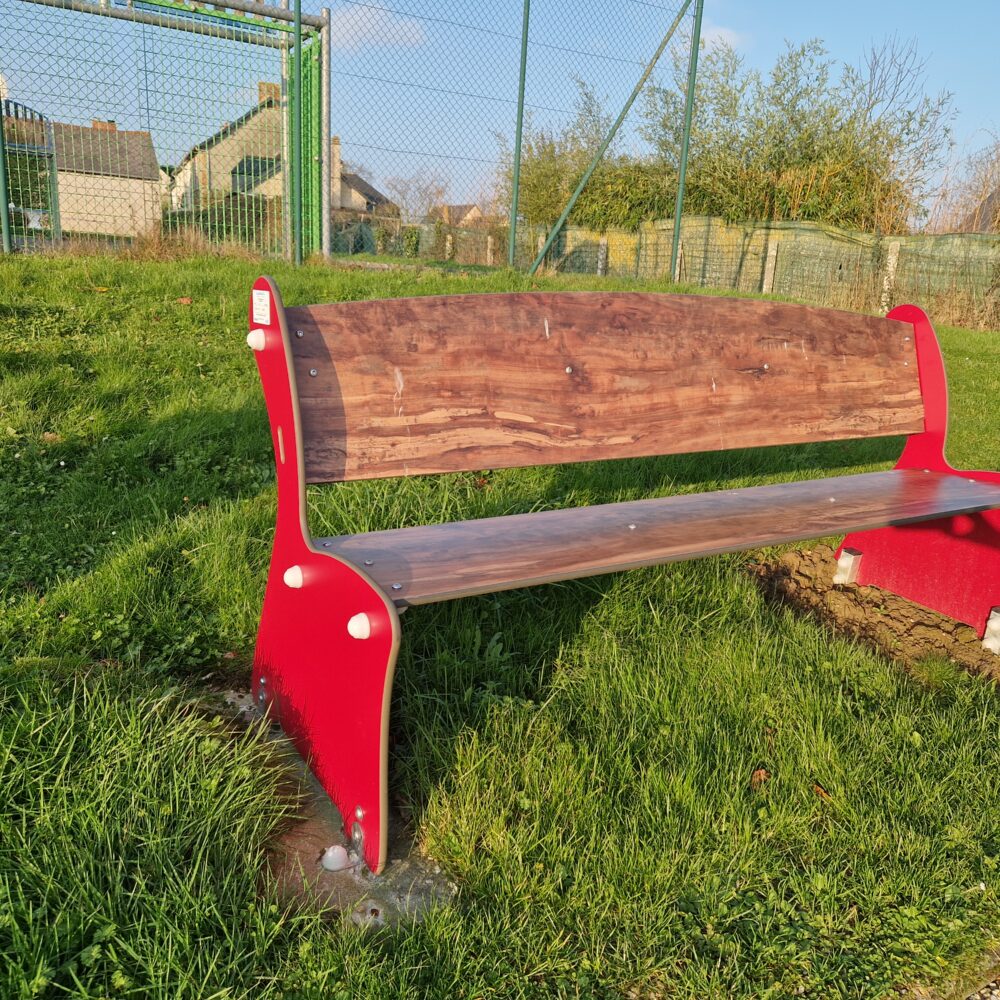 Amb Xl Banc Adulte Mobilier Banc Aire De Jeux Accompagnant Surveillant Saint Jouan Isle Hpl.jpg