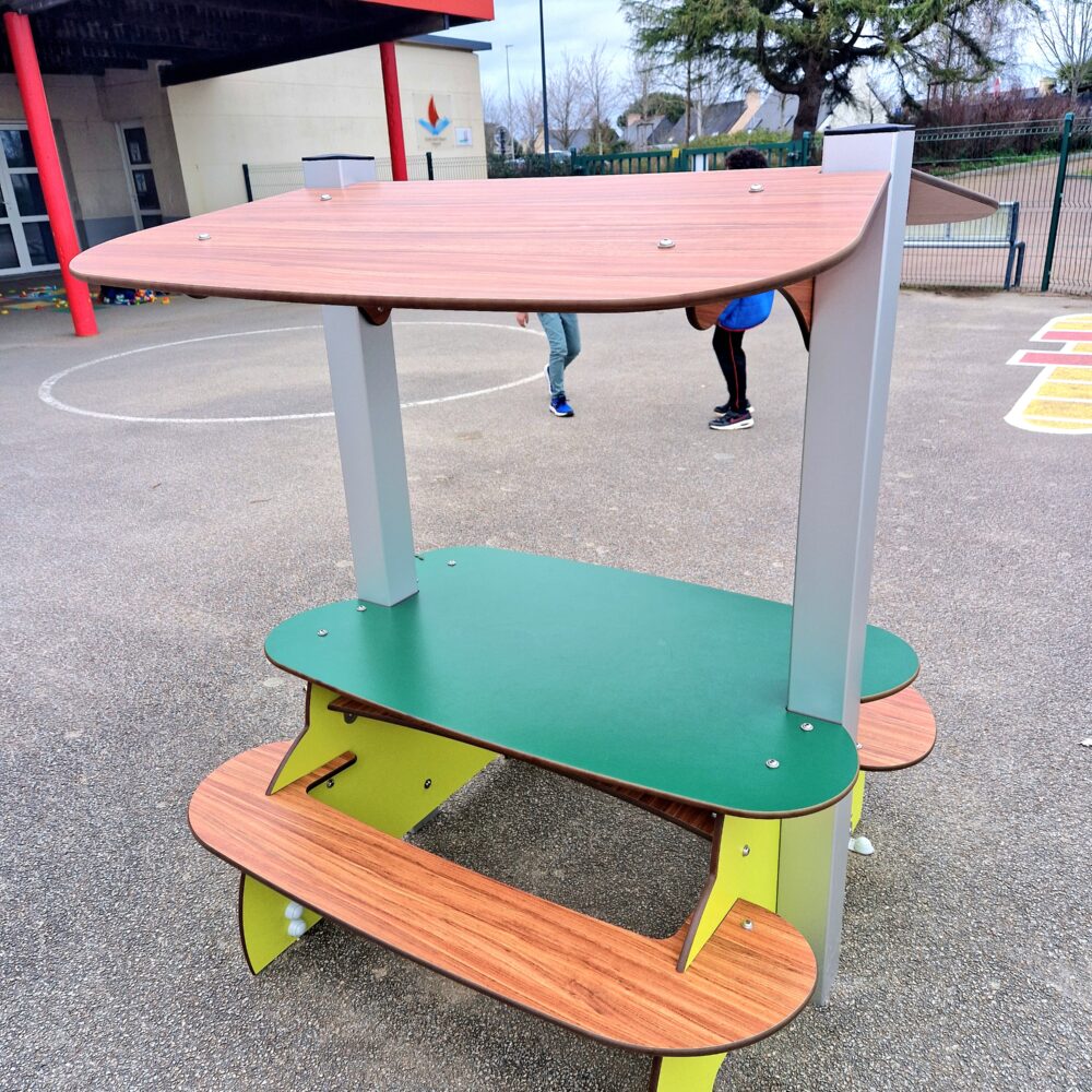 Asn Table Snack Mobilier Protection Toit Couverture Pare Soleil Enfants Vannes 56.jpg