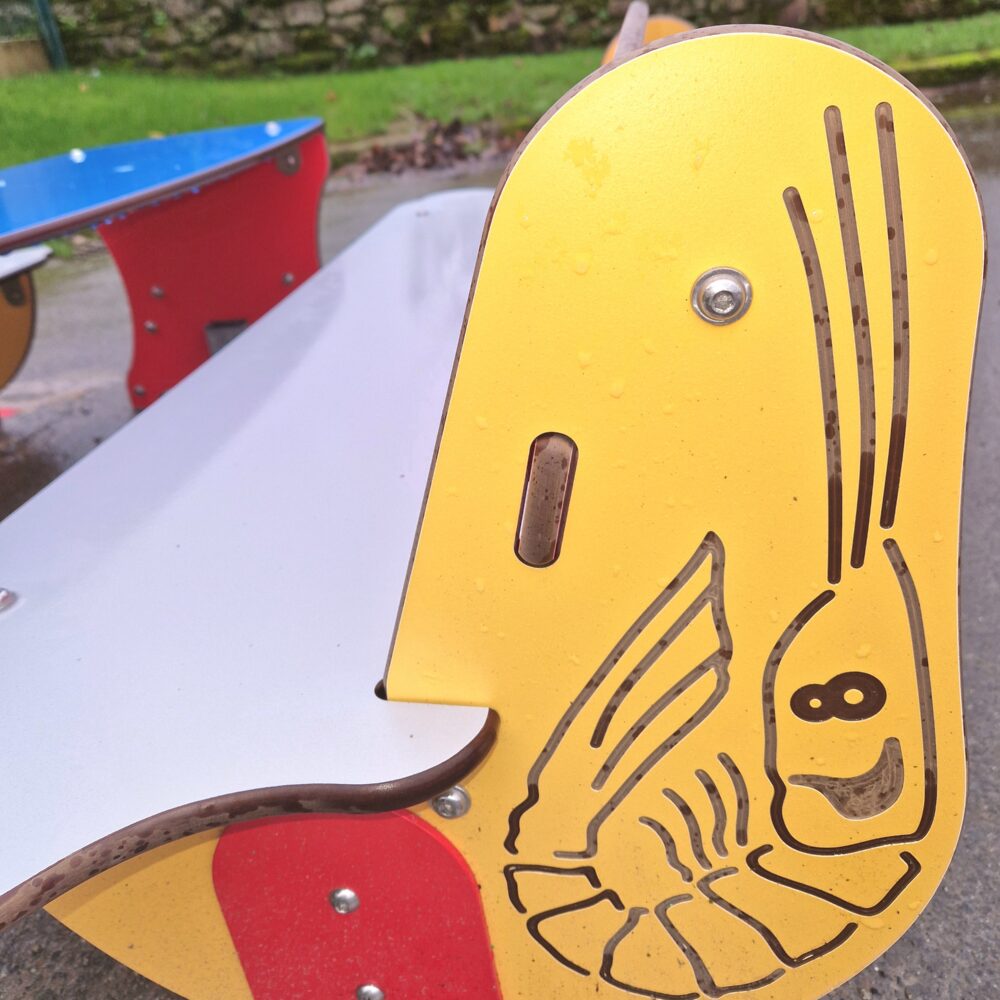 H4h M Banc Table Heures Marin Mobilier Banc Table Crèche Thème Mer Goûter Repos Coloriage Saint Goueno 22 Hpl .jpg