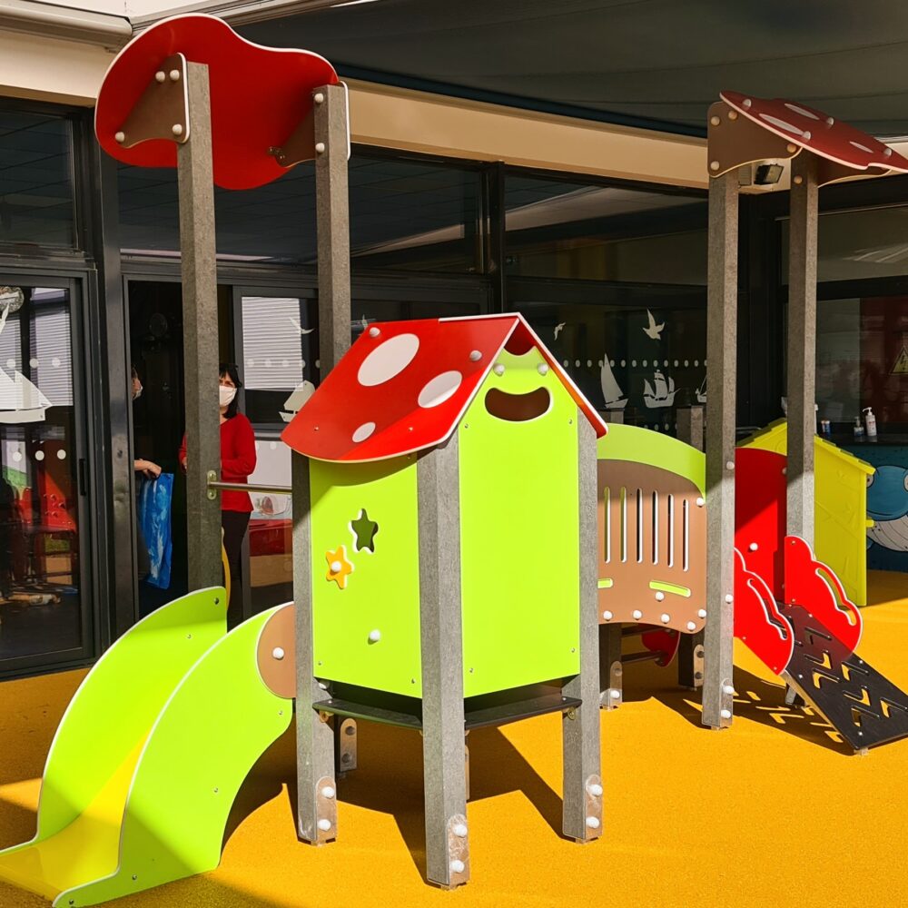 Kks 1177 Dynamite Structure Jeux Jardin Champignon Nature Enfants Cachette Toboggan Forêt Ploeren .jpg