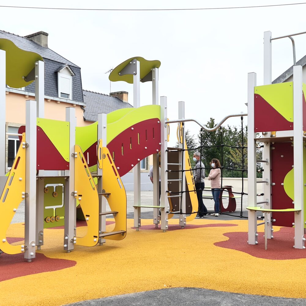 Kks 827 Sydney Poteaux Aluminium Et Hpl école Mairie Saint ‐thois 29