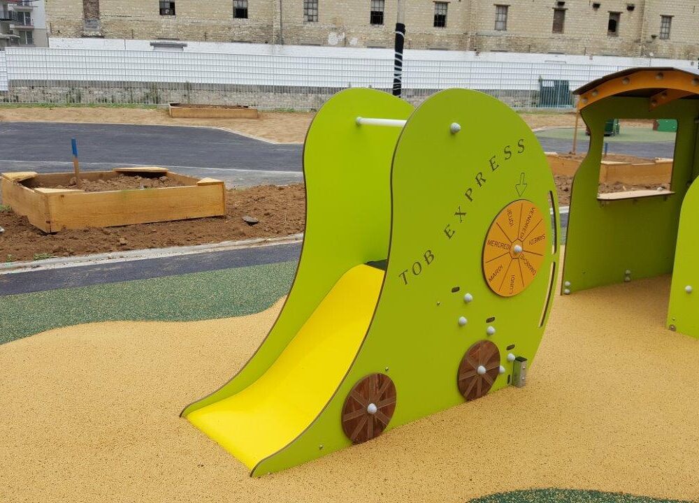 Mto Tob Express Toboggan Glisse Train Petits Enfants Vert Vitry Sur Seine 94 Hpl (1)