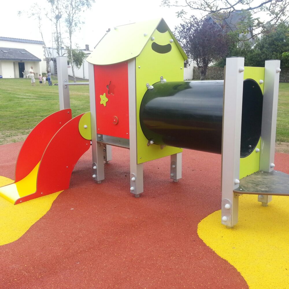 P4p Quatre Pattes Structure Jeux Crèche Jeu Enfant Douceur Couleur Extérieur Résistant Inguiniel Pa Hpl .jpg