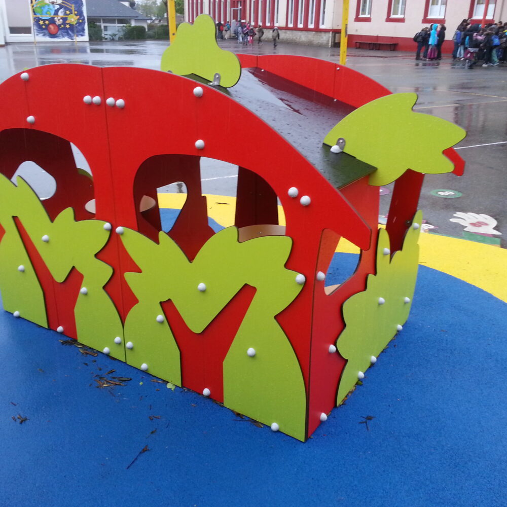 Cabane-maisonnette-enfant-jeu-Pob-Robinson-photo-realisation
