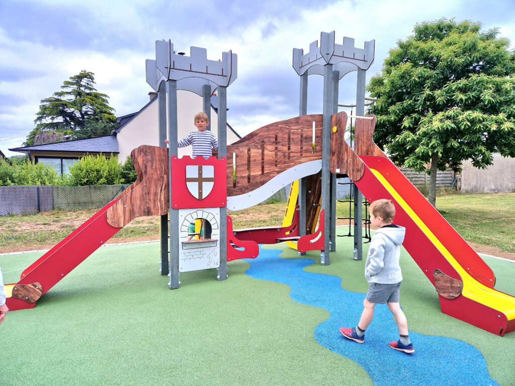 Poteaux Recyclé Habillage Hpl Goudelin 22