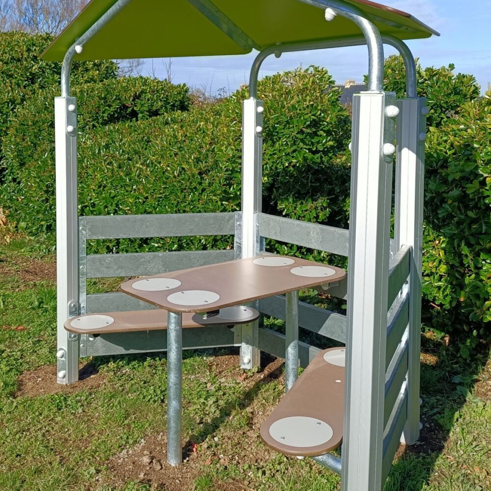 Qa5 Banc Good Vibrations Mobilier Street Table Hub College Lycee Devoirs Toit .jpg