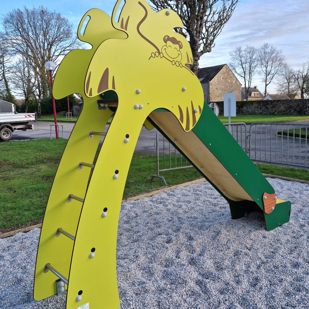 Tcq Classic 150 Toboggan Grimpe Echelons Glisse Jungle Cocotier Singe Radenac 56 Hpl Photo (1)