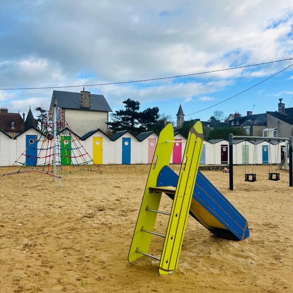 Tmo Minette Toboggan Grimpe Echelons Glisse Crayon Grandcamp Maisy 14 Hpl Photo (1)