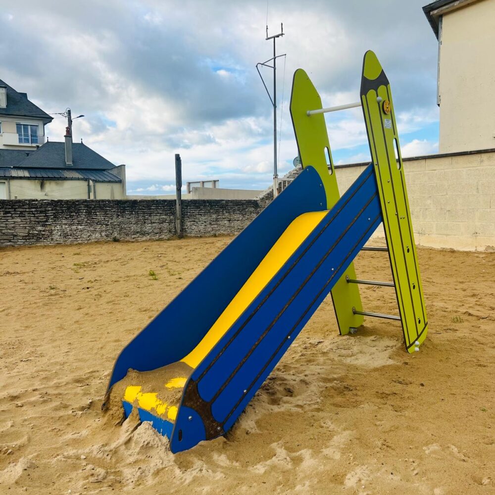 Tmo Minette Toboggan Grimpe Echelons Glisse Crayon Grandcamp Maisy 14 Hpl Photo (4)