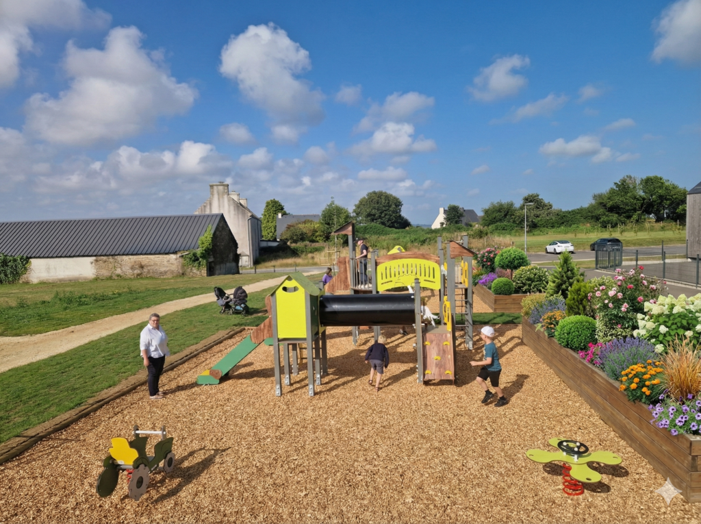 Aire De Jeux Parc Commune Mairie Sol Copeaux Ressort Structure Multifonctions 2 12ans
