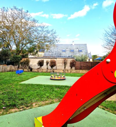 Aire De Jeux Leverger 35 Jeux Ressort Tourniquet Toboggan (1)