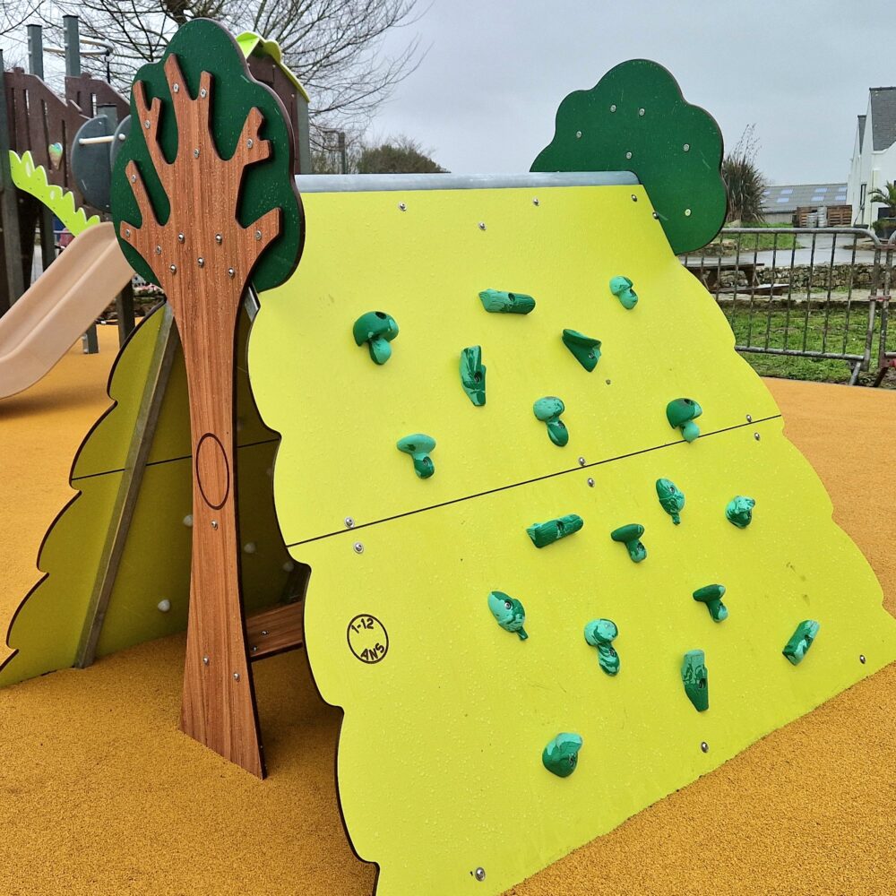 Cabane Escalade Arbre Grimper Mem Photo parc collectivité