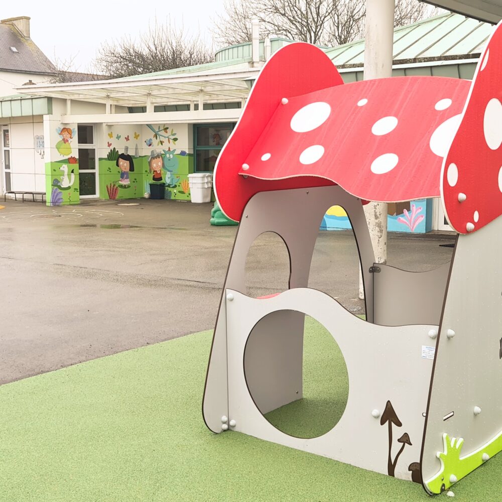 Mcp-maison-maisonnette-cabane-champy-chapignon-rouge-photo2