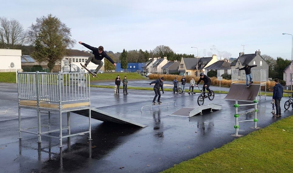 Surfpark-Skate-run-lanceur-barre-slide-step-table-glisse-