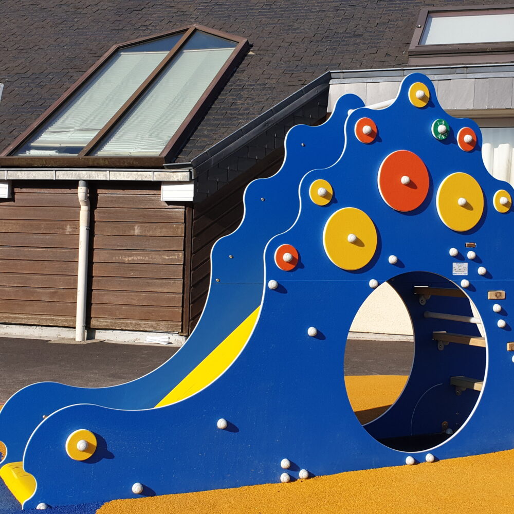 Tdn Dino Toboggan Glisse Dinosaure Monstre Ecole Jeu Saint Divy 29 (2)