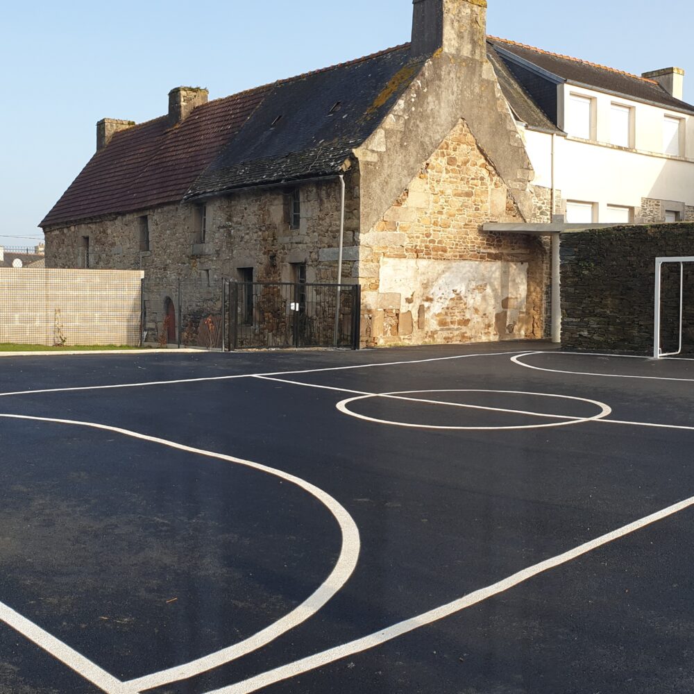 Terrain Sportifs école Plouegat Guerand 29