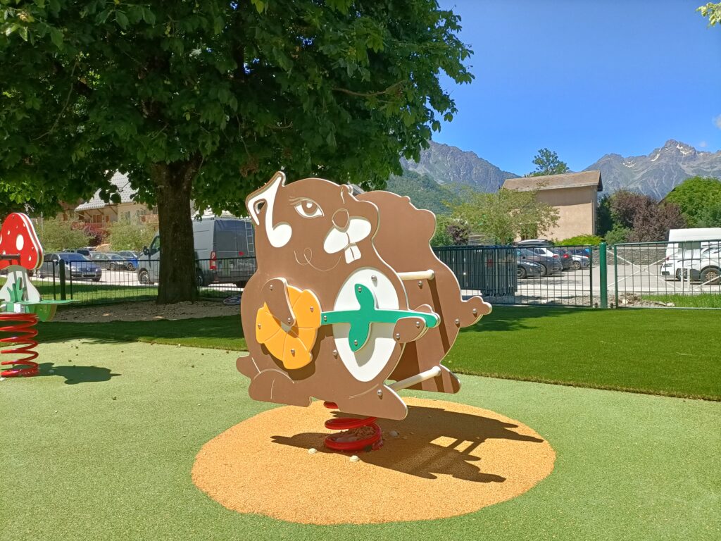 Rsi Sifflote Bourg Oisans 38 Aire de jeux 2-12 ans Isère Bourg d'Oisans