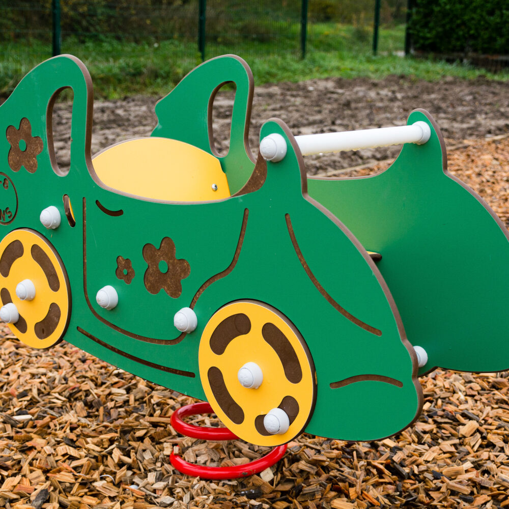 RTI-Titine-voiture-verte-HPL-Bernes Sur Oise 95