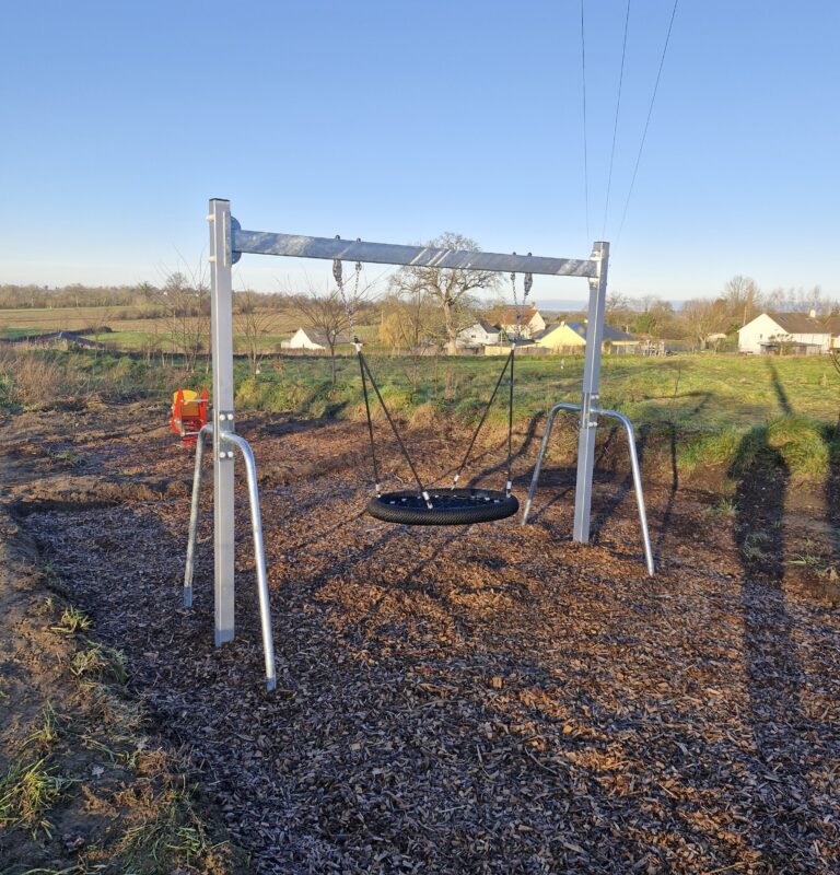 Aire De Jeux Inclusive Sainte Suzanne Sur Vire Synchronicity. 2