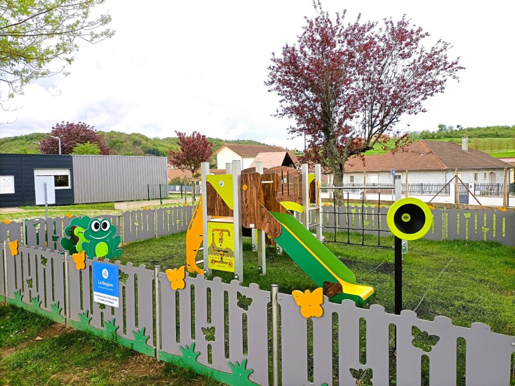 Chozeau 38 Label Aire De Jeux Handi Bienveillante (4)