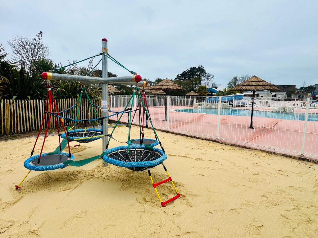 Huck Arbre Aux Nids Perches Mini Pyramide Araignee Cordage Escalade Ouistreham 14 Metal Photo 5